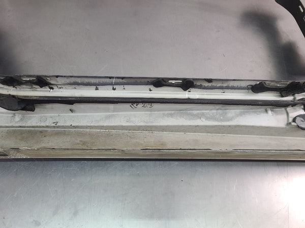 1997-04 C5 Corvette Left Side Rocker Aperture Panel Moulding, Purple Pearl 95U21