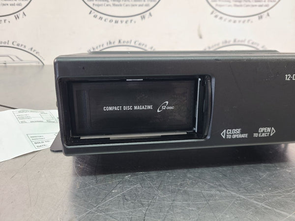 1998-04 C5 Corvette 12 Disc CD Changer Player w/ Cassette, #25685332 - OEM4