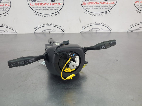 204-06 GTO Steering Column Assembly w/ Trim, Key, Switches - OEM0