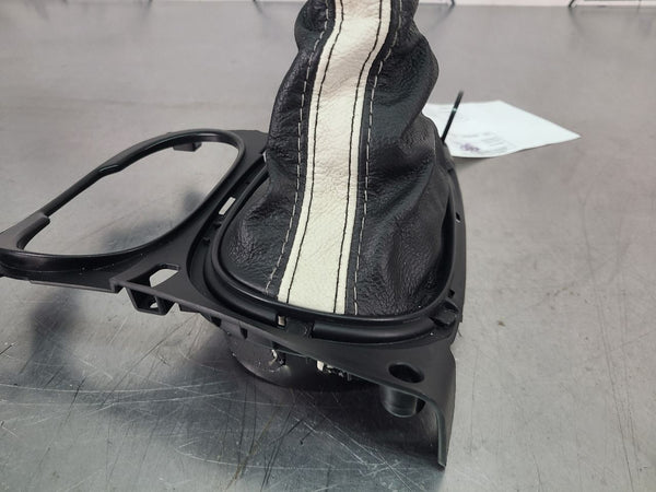 2005-13 C6 Corvette Manual Transmission Bare Shifter Boot, Black and White 8