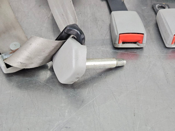 1992-99 Chevy Suburban 2nd Row Seat Belt Retractor and Buckle Set, Gray - OEM3