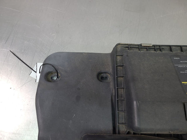 1998-2002 Camaro 5.7L Factory Air Cleaner Box Housing w/ Tubes / Bridges - OEM2