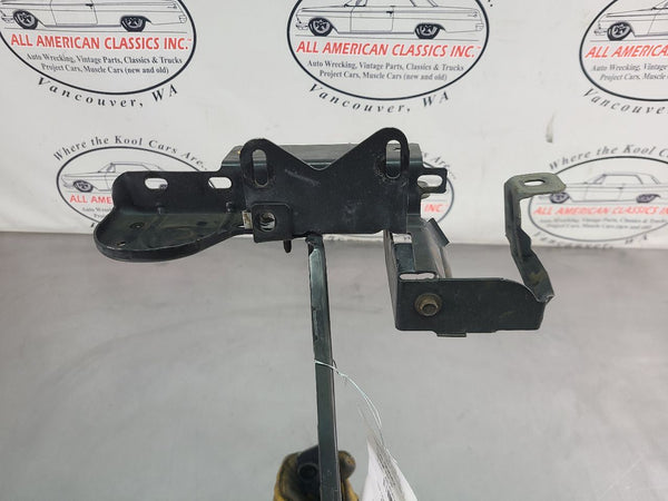 1991-96 Chevy Caprice, Impala SS, Center Radiator Support w/ Latch Bracket - OEM3