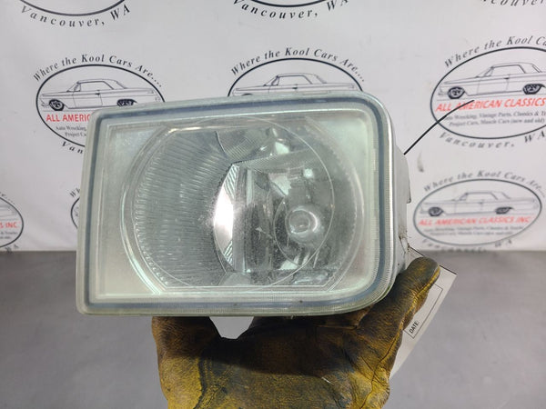 2004-08 Cadillac XLR Driver Left Side Fog Lamp Light Assembly, LH - OEM2