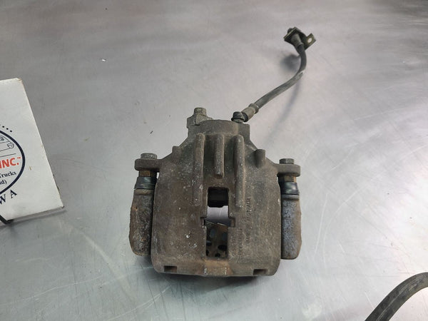 1997-04 C5 Corvette Base Brake Caliper Complete Set w/ Brackets - OEM10