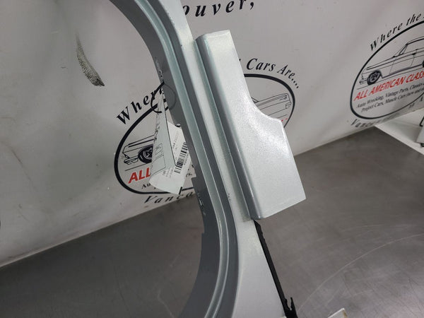 1997-04 C5 Corvette Right Side Rocker Aperture Panel Moulding, Sebring Silver8