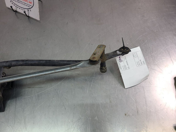 2003-07 Hummer H2 Windshield Wiper Motor Linkage Assembly - OEM0