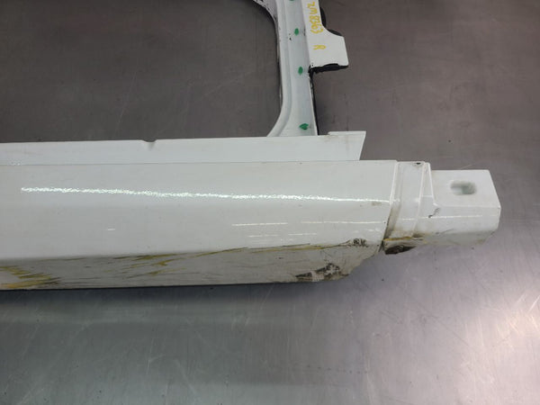  2005-13 C6 Corvette Right Passenger Side Rocker/Aperture Panel, Artic White12