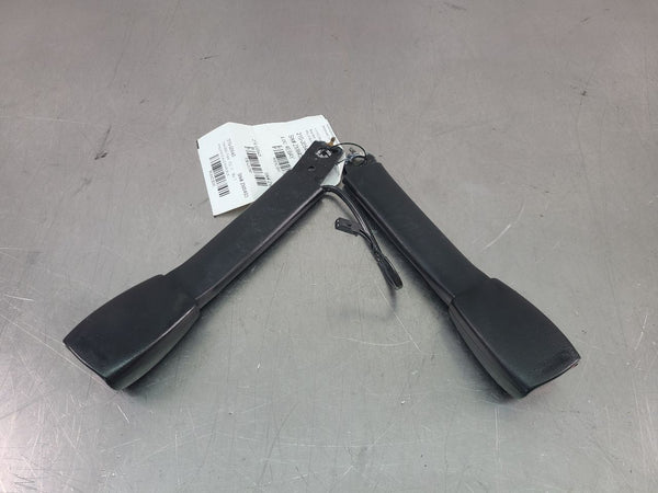 2000-04 C5 Corvette Seat Belt Buckle Pair, Black, LH / RH - OEM4