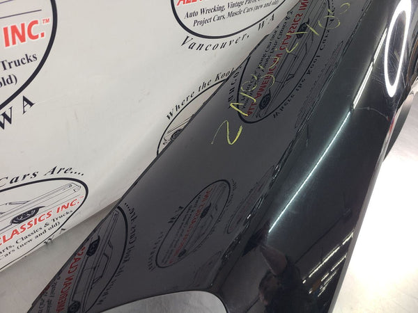2005-13 C6 Corvette Front Fender Assembly, Left Driver Side, Black - OEM2