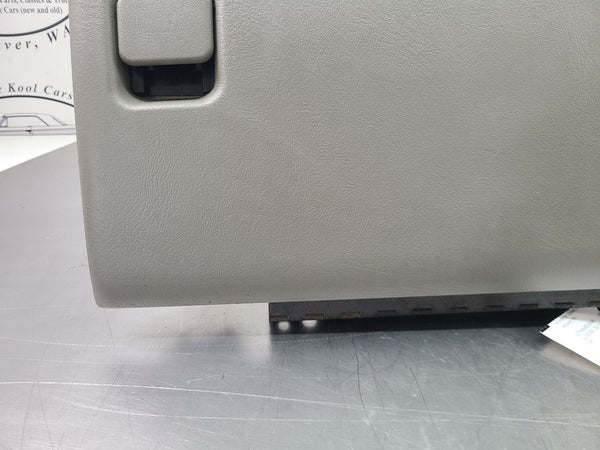 1999-2006 GMC Yukon Denali Sierra Truck Glovebox Glove Box Door Compartment Gray2