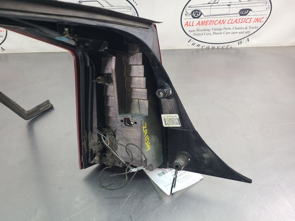 2004-09 Cadillac XLR Rear Tail Light Tail Lamp Assembly, Right Passenger Side RH12