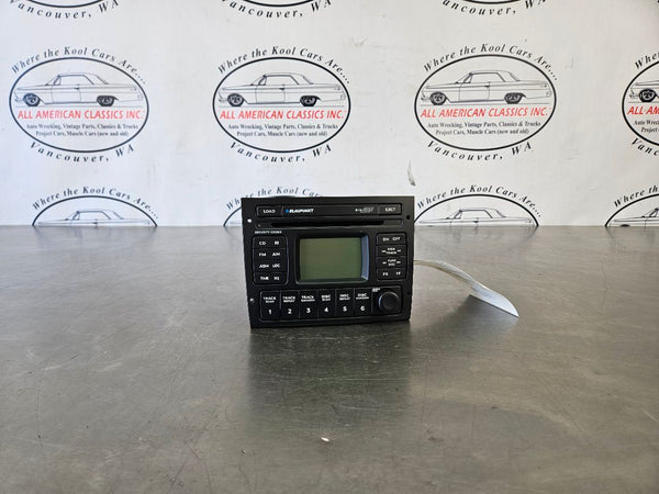 2004-06 GTO Factory Blaupunkt Radio Assembly, AM-FM-Clock-CD Player. #94 860 0790