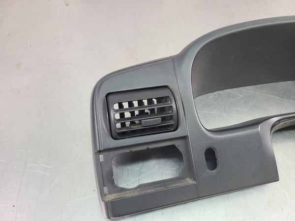 2005-07 Ford F250SD Front Dash Instrument Cluster / Radio Bezel Trim Surround1