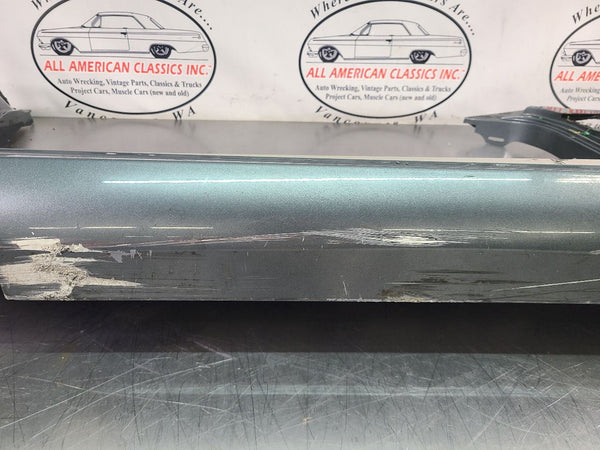 2004-09 XLR Right Passenger Side Rocker / Aperture Panel Moulding, Gray18