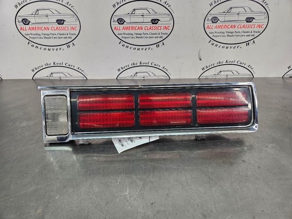 1986-90 Chevrolet Caprice Rear Tail Light Lamp, Right Passenger Side - OEM0