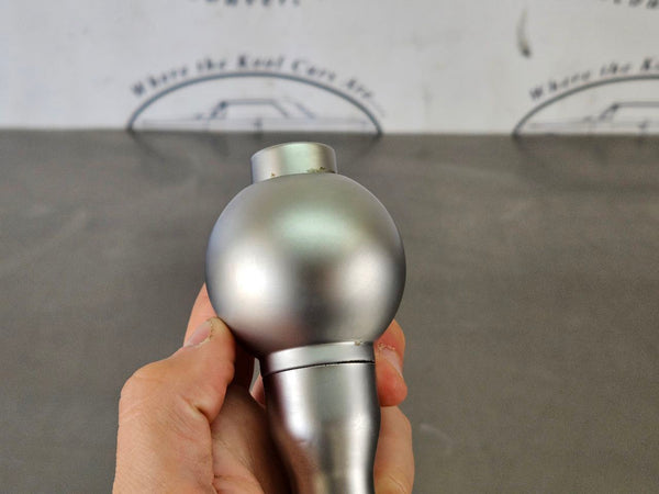 2003-06 Chevy SSR Automatic Transmission Shifter Knob, Silver Satin, Nice! - OEM2