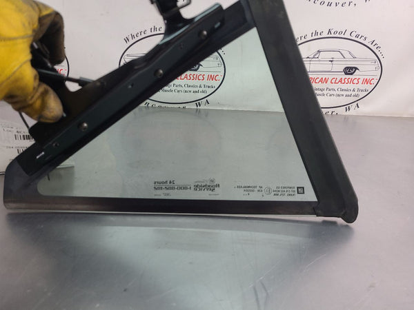 2004-09 Cadillac XLR Driver Left Quarter Glass Assembly, LH - OEM8