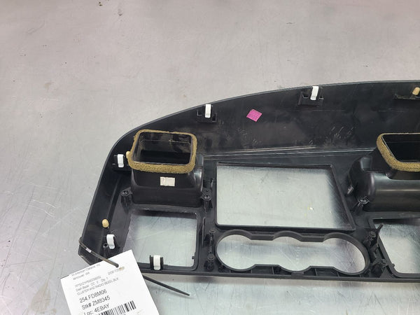 2005-07 Ford F250SD Front Dash Instrument Cluster / Radio Bezel Trim Surround10