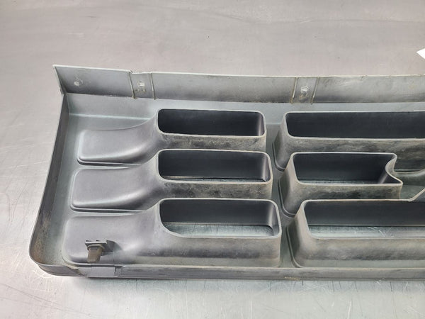 1992-97 Ford Truck F150 F250 F350 Front Grille Assembly - OEM17