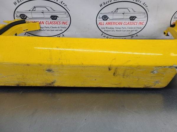 2005 C6 Corvette Left Side Rocker / Aperture Panel Moulding, Millennium Yellow15