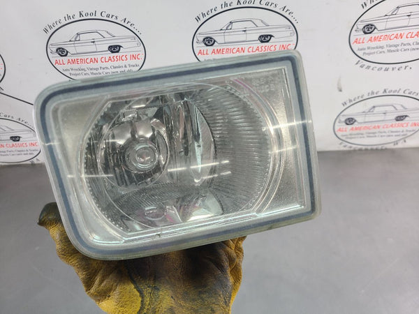 2004-08 Cadillac XLR Passenger Right Side Fog Lamp Light Assembly, RH - OEM4