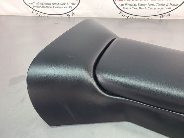 1997-04 C5 Corvette Center Console Assembly, Base w/ Lid, Black, Nice! - OEM11