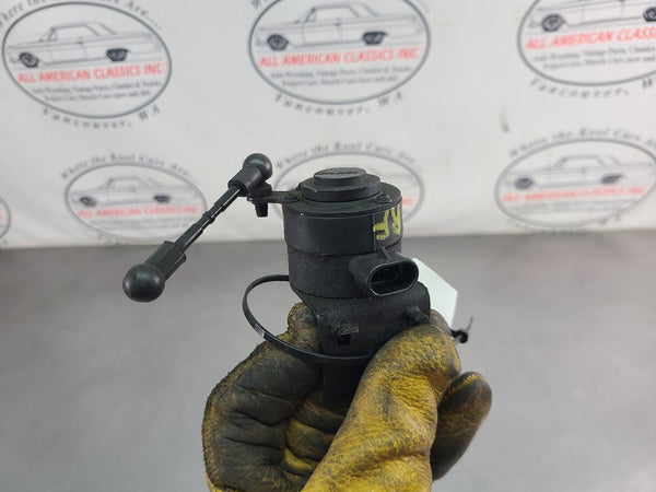 2005 Cadillac XLR Right Front Suspension Ride Sensor Assembly, RH - OEM0