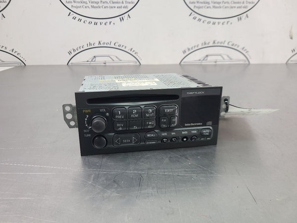 1997-99 C5 Corvette AM / FM Radio Headunit Assembly, #16257601 - OEM GM0