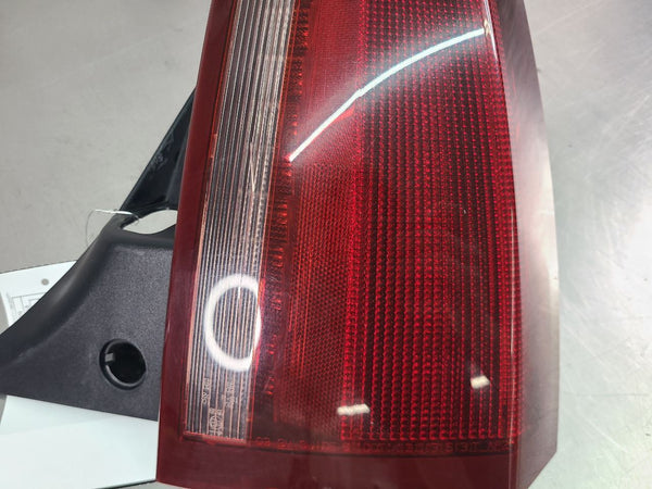 2004-09 Cadillac XLR Right Passenger Side Rear Tail Light Assembly, RH8