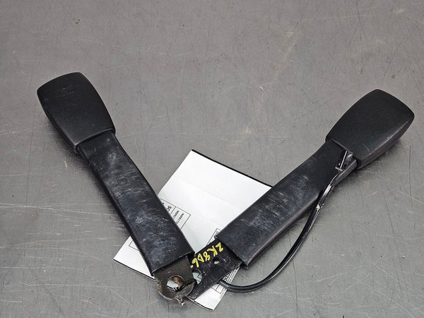 2000-04 C5 Corvette Seat Belt Buckle Pair, Black, LH / RH - OEM4