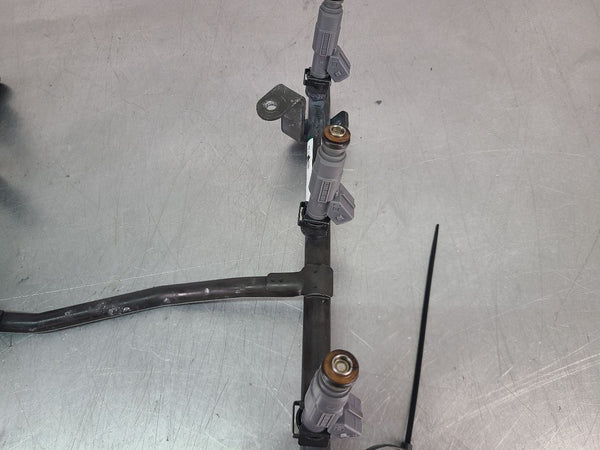 1999-04 C5 Corvette Factory Engine Fuel Rail Assembly w/ Injectors, Tested - OEM11