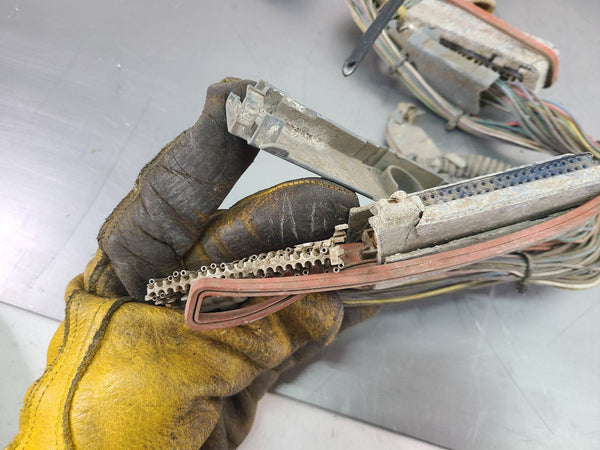 2001 C5 Corvette LS1 / 4L60E Engine Wiring Harness, Damage @ ECM Connector!3