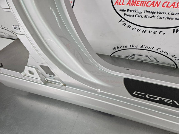 2005-13 C6 Corvette Rocker Panel Side Skirt / Aperture Panel, Right Passenger RH4