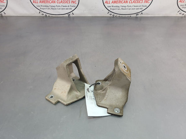 1997-04 C5 Corvette LS1 Engine Mount / Motor Stand Pair, LH/RH - OEM0