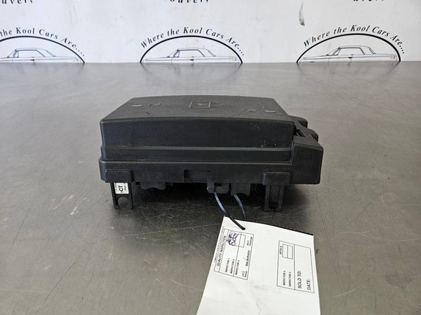 2003-04 Chevy SSR Underhood Engine Bay Fuse Box Junction Box - OEM3