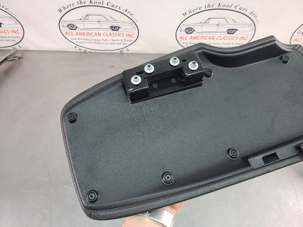 2005-06 C6 Corvette Center Console Lid Assembly, Black - OEM9