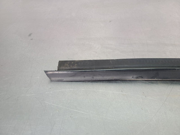 2005-13 C6 Corvette Exterior Door Belt Moulding / Stripping, Right Passenger, RH1