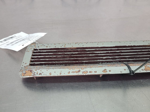 1968 442 Oldsmobile Cutlass Engine Hood Rear Vent Louver Grill w/ Upper Moulding5