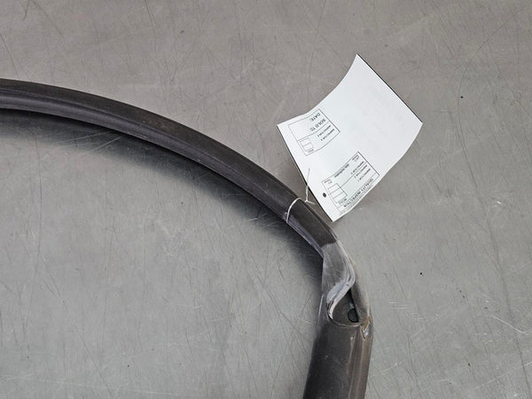 2005-13 C6 Corvette B-Pillar / Rear Roof Weatherstripping Rubber - OEM GM4