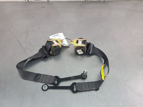 2004-06 GTO Front Seat Belt Retractor Set, LH / RH, Black - OEM0