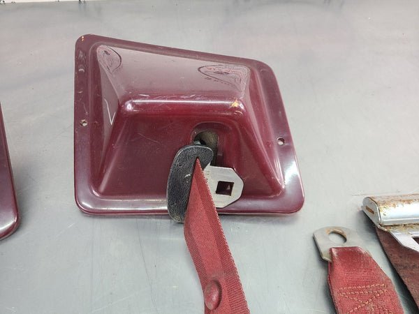 1978-79 Ford Bronco Front / Rear Seat Belt / Buckle Set, Red - OEM3