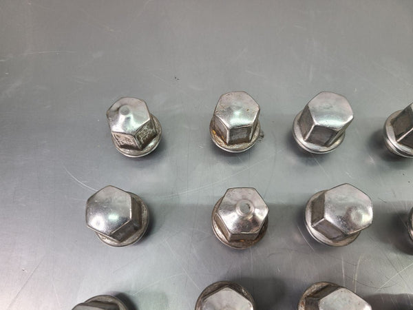 2014-17 Chevy Caprice SS Sedan, OEM Wheel Lug Nuts, Complete Set of 2017