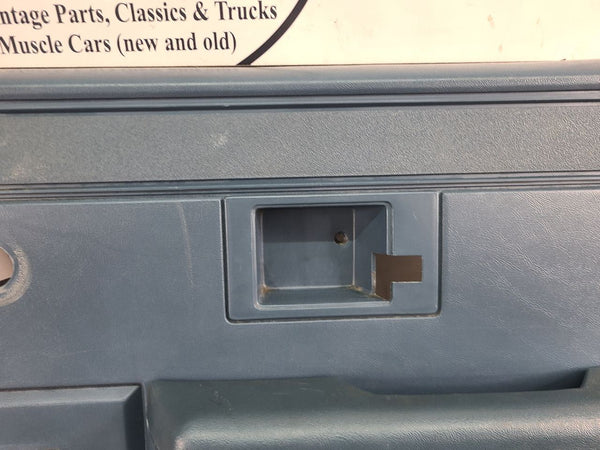 1981-91 Chevy Suburban, Crew Cab Truck, Door Trim Panel, Right Side Rear, Blue5