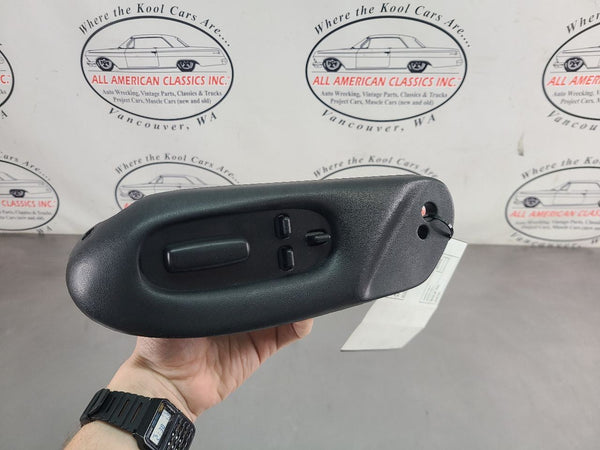 1997-04 C5 Corvette RH Right Side Sport Seat Control Switch w/ Bezel Trim - OEM0