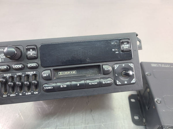 1997-02 Plymouth Prowler Radio Receiver / Head Unit w/ CD Changer Assembly6