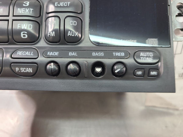 1997-99 C5 Corvette AM / FM Radio Headunit Assembly, #16257601 - OEM GM8