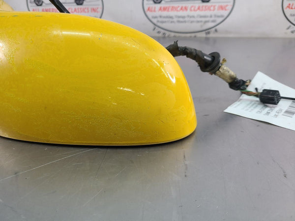 2005 C6 Corvette Passenger Side View Mirror Assembly Opt. DD0, Millennium Yellow10