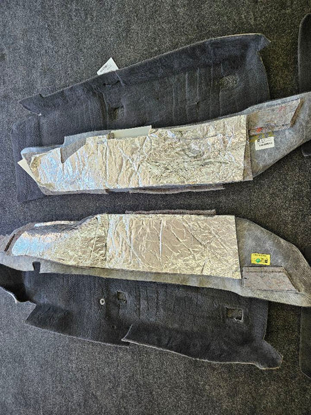2005-13 C6 Corvette Interior Cabin Carpet Set, Footwell, Behind Seat, Black, OEM10