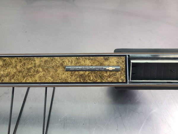 1981-91 Chevy Suburban Woodgrain Dash Bezel Applique Trim Panel Insert, w/ A/C6